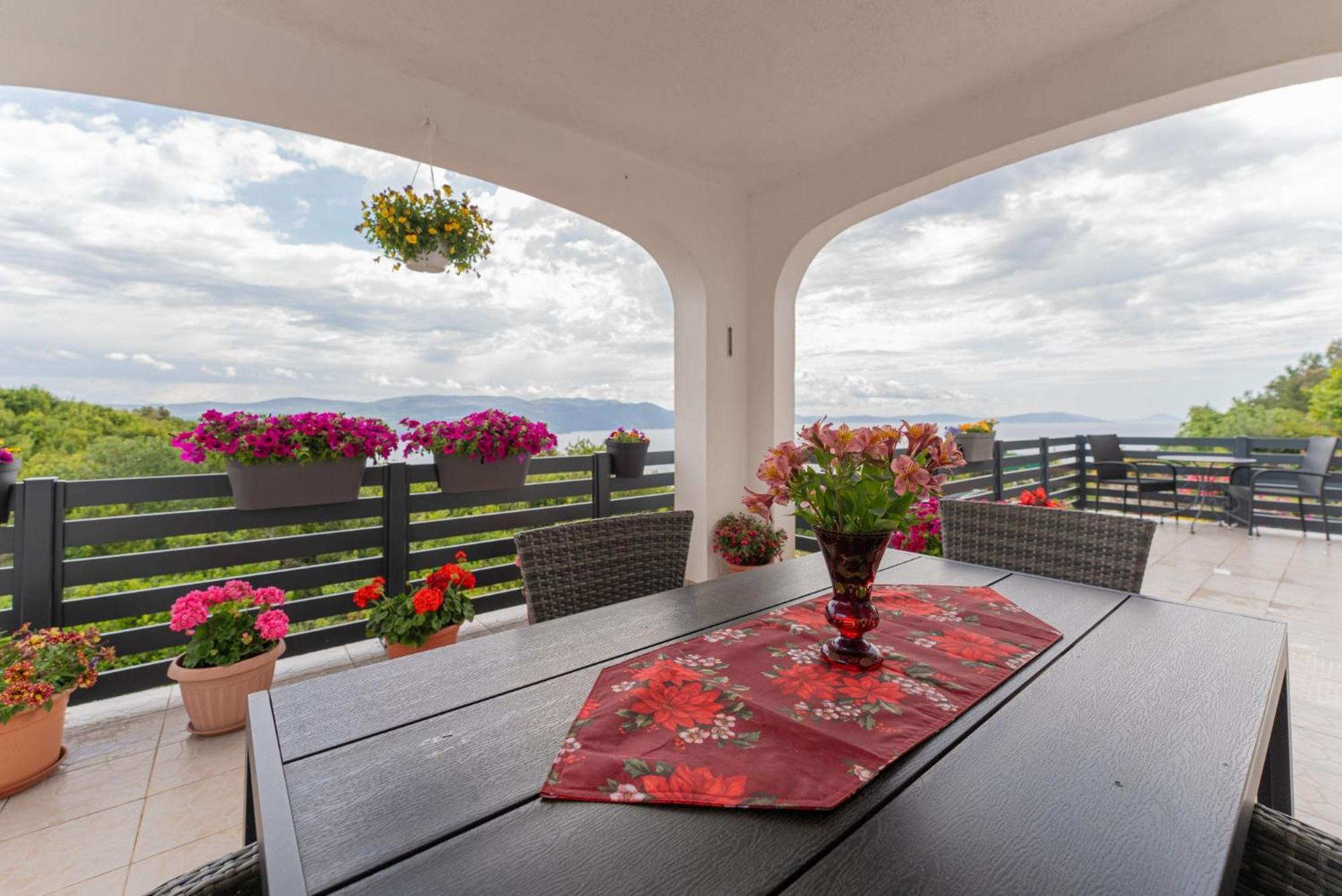 Villa Paradiso In Plomin - Istrien 외부 사진